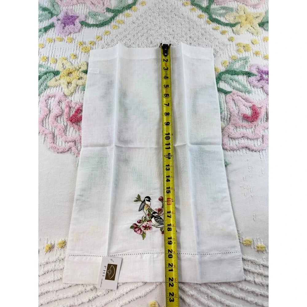 Peking‎ Handicraft PHI Set of 4 Embroidered Bird Linen Cotton Guest Towels White
